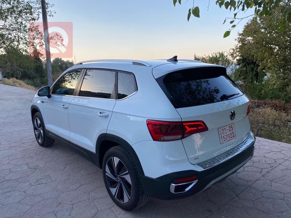 Volkswagen Taos
